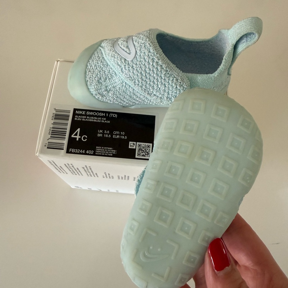 Nike Kids Swoosh 1 Infant Baby Sneakers, Size 4C - Picture 6 of 6